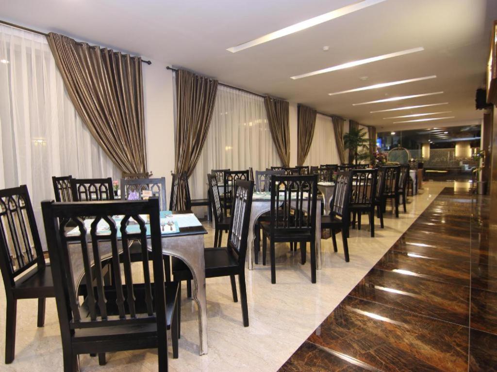 Grand Amira Hotel Solo, Azana Hotels Collection מראה חיצוני תמונה