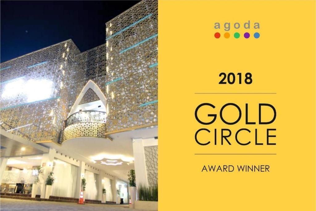 Grand Amira Hotel Solo, Azana Hotels Collection מראה חיצוני תמונה