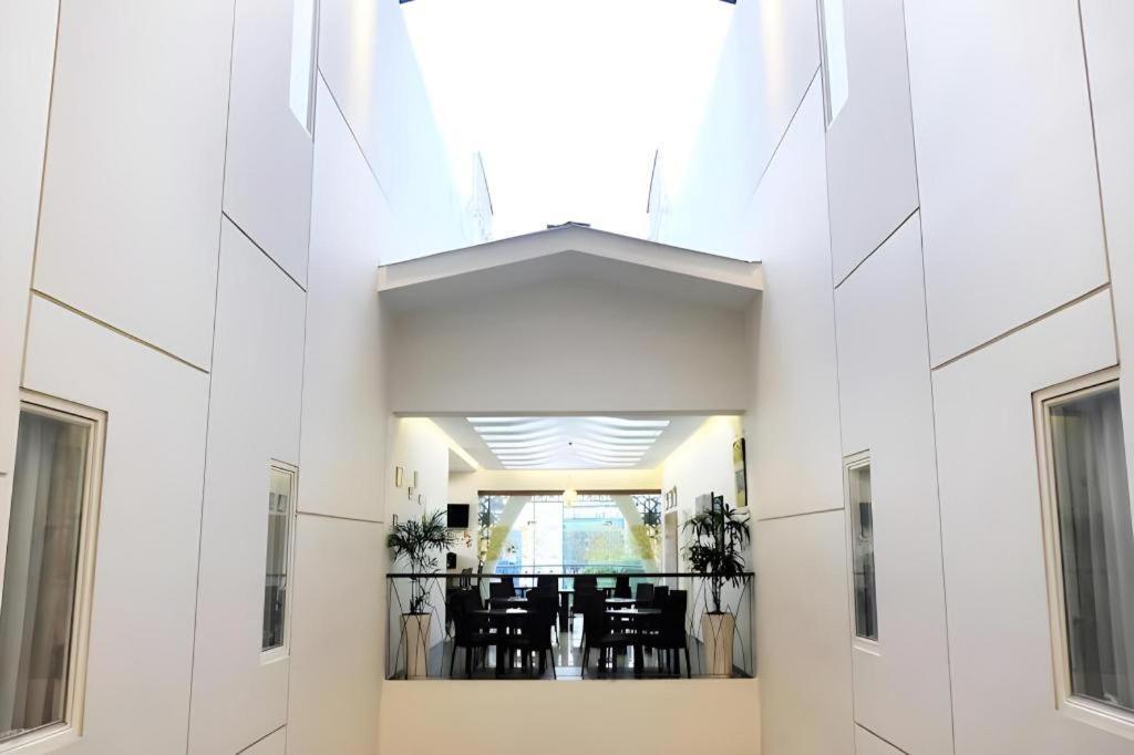 Grand Amira Hotel Solo, Azana Hotels Collection מראה חיצוני תמונה