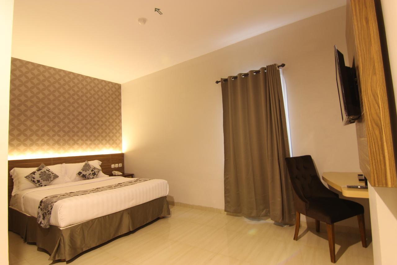 Grand Amira Hotel Solo, Azana Hotels Collection מראה חיצוני תמונה